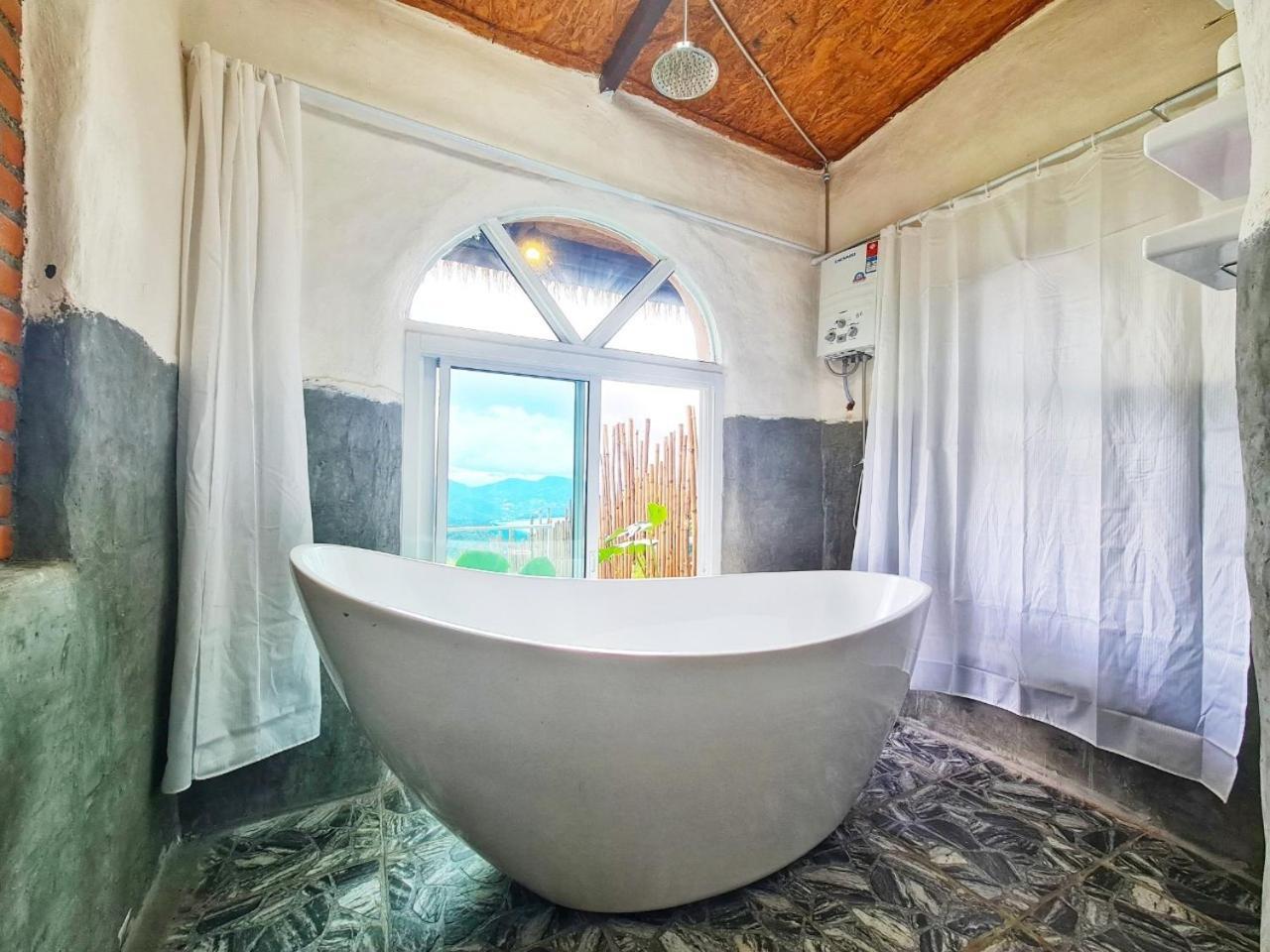 แสงเหนือแคมป์ปิ้งม่อนแจ่ม Hotel Ban Mae Raem Luaran gambar